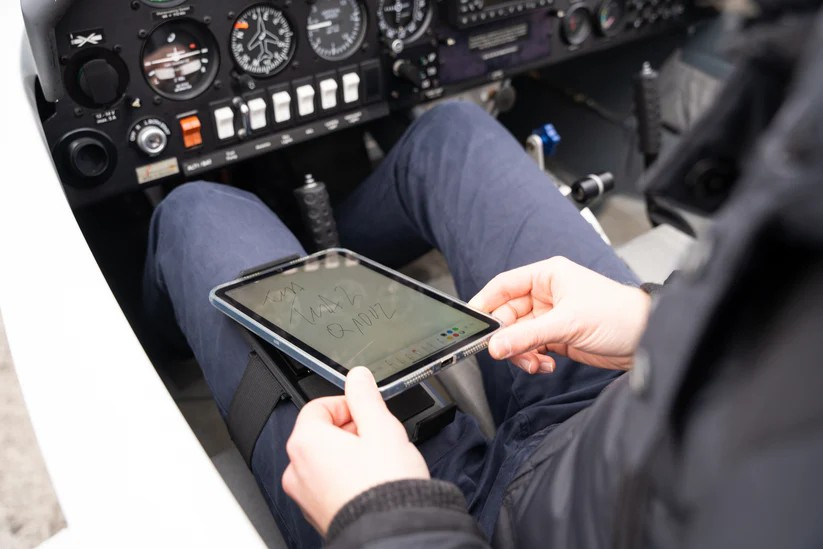 Kniebrett für iPad