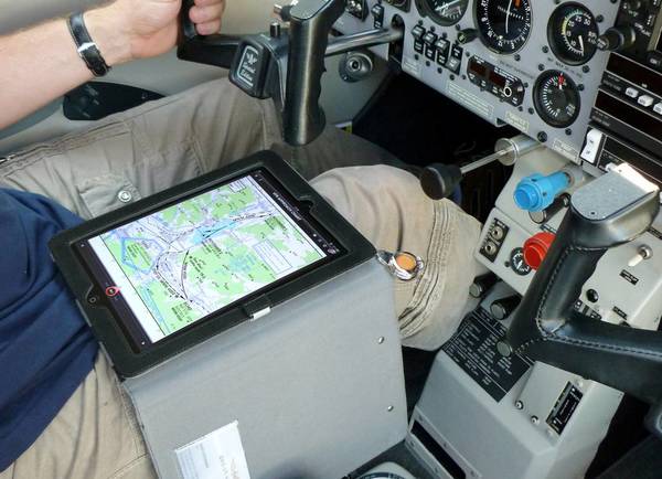 Kniebrett i-PILOT TABLET von 9" - 11"