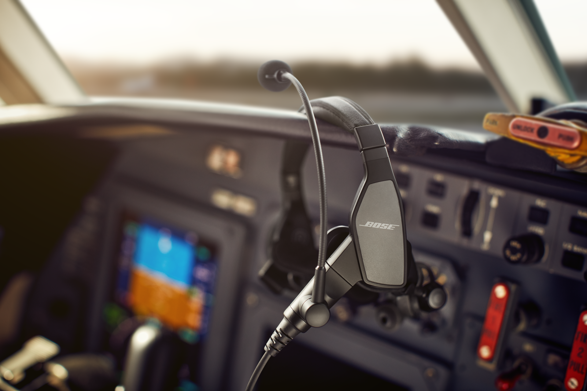 Bose® ProFlight Series 2 Aviation Headset