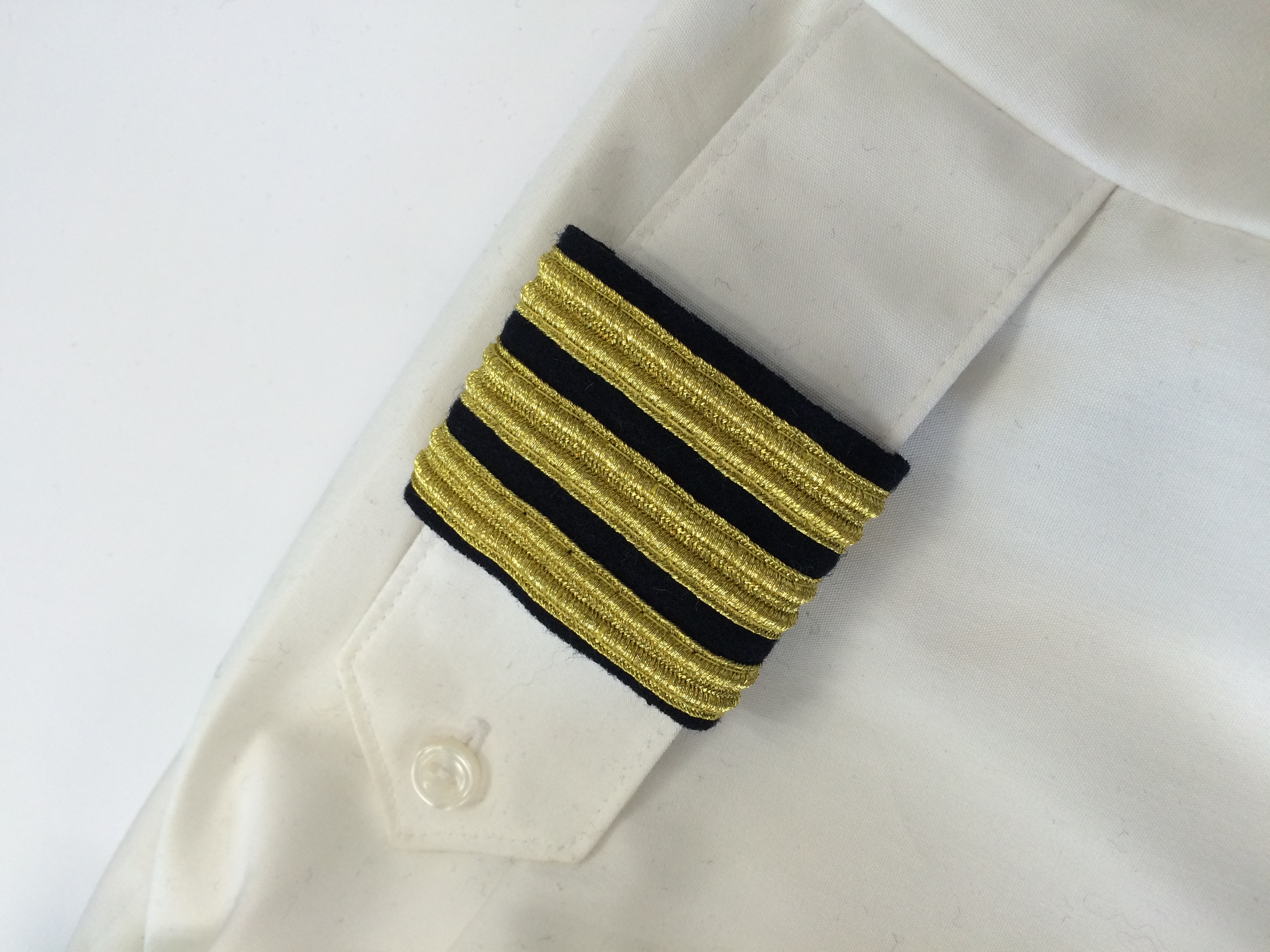 Schulter-Rang-Streifen 3er "First Officer", gold